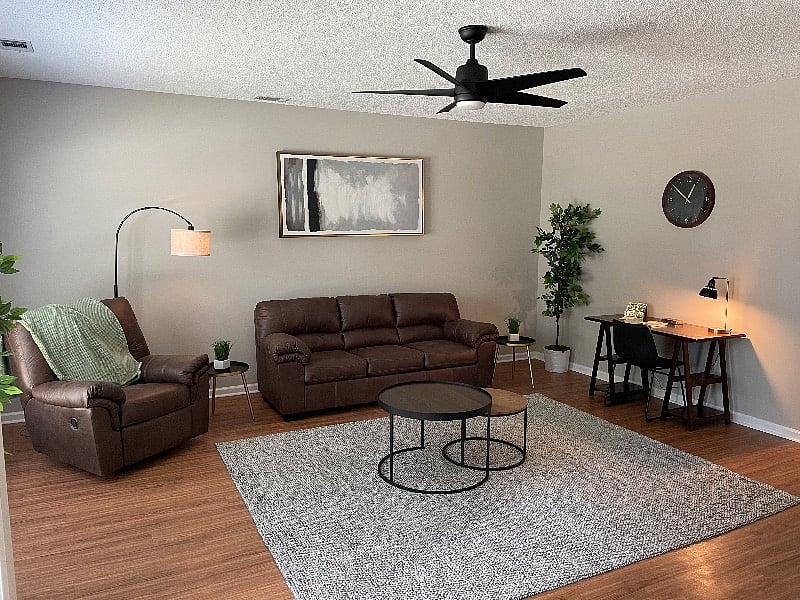 Furnished Finder property 400006_1 photo 3