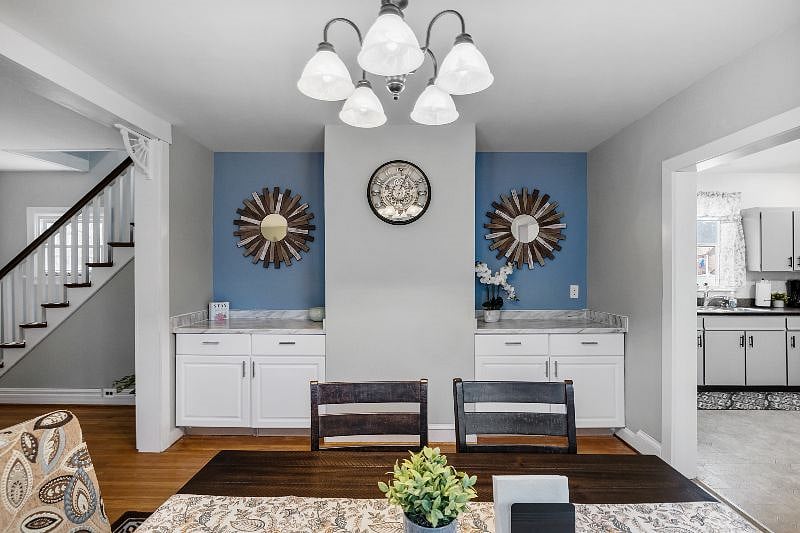 Furnished Finder property 400036_1 photo 4