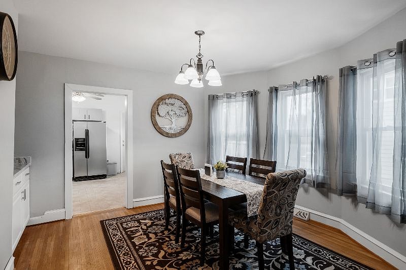 Furnished Finder property 400036_1 photo 11