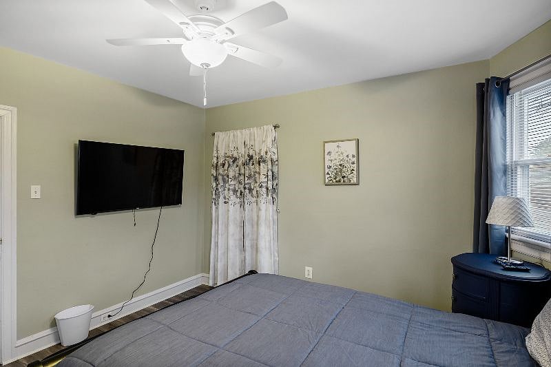 Furnished Finder property 400036_1 photo 25