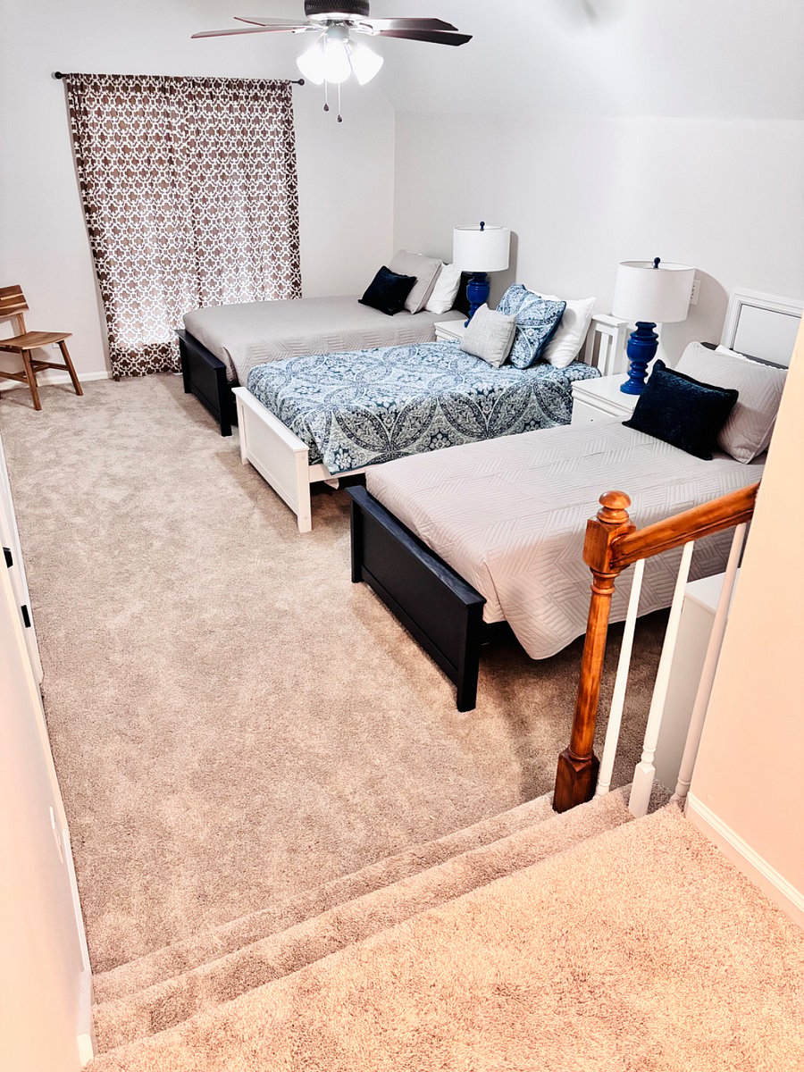 Furnished Finder property 400058_1 photo 7