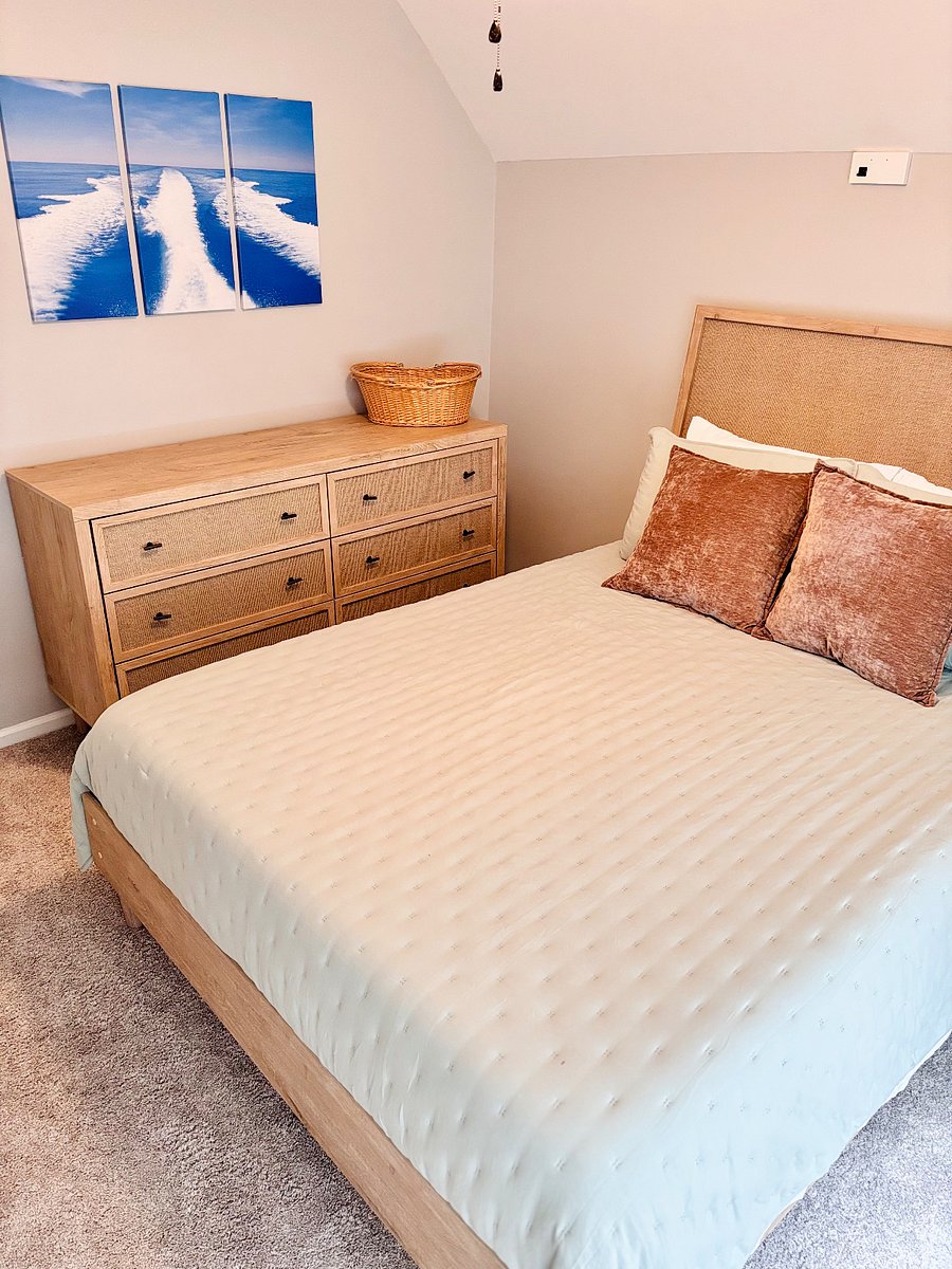 Furnished Finder property 400058_1 photo 6