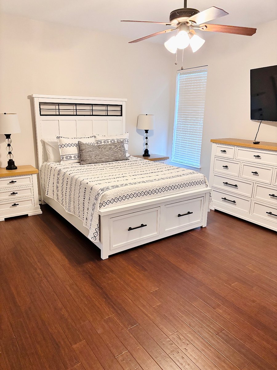 Furnished Finder property 400058_1 photo 4