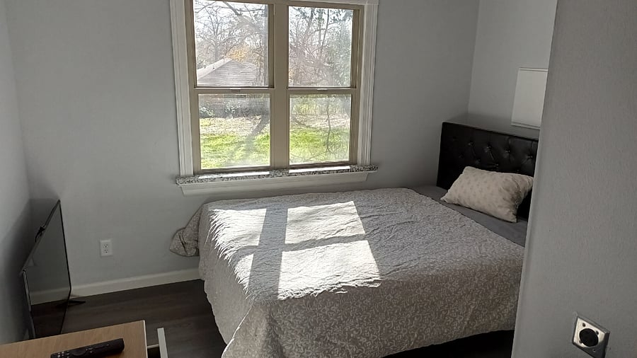Furnished Finder property 400062_1 photo 6