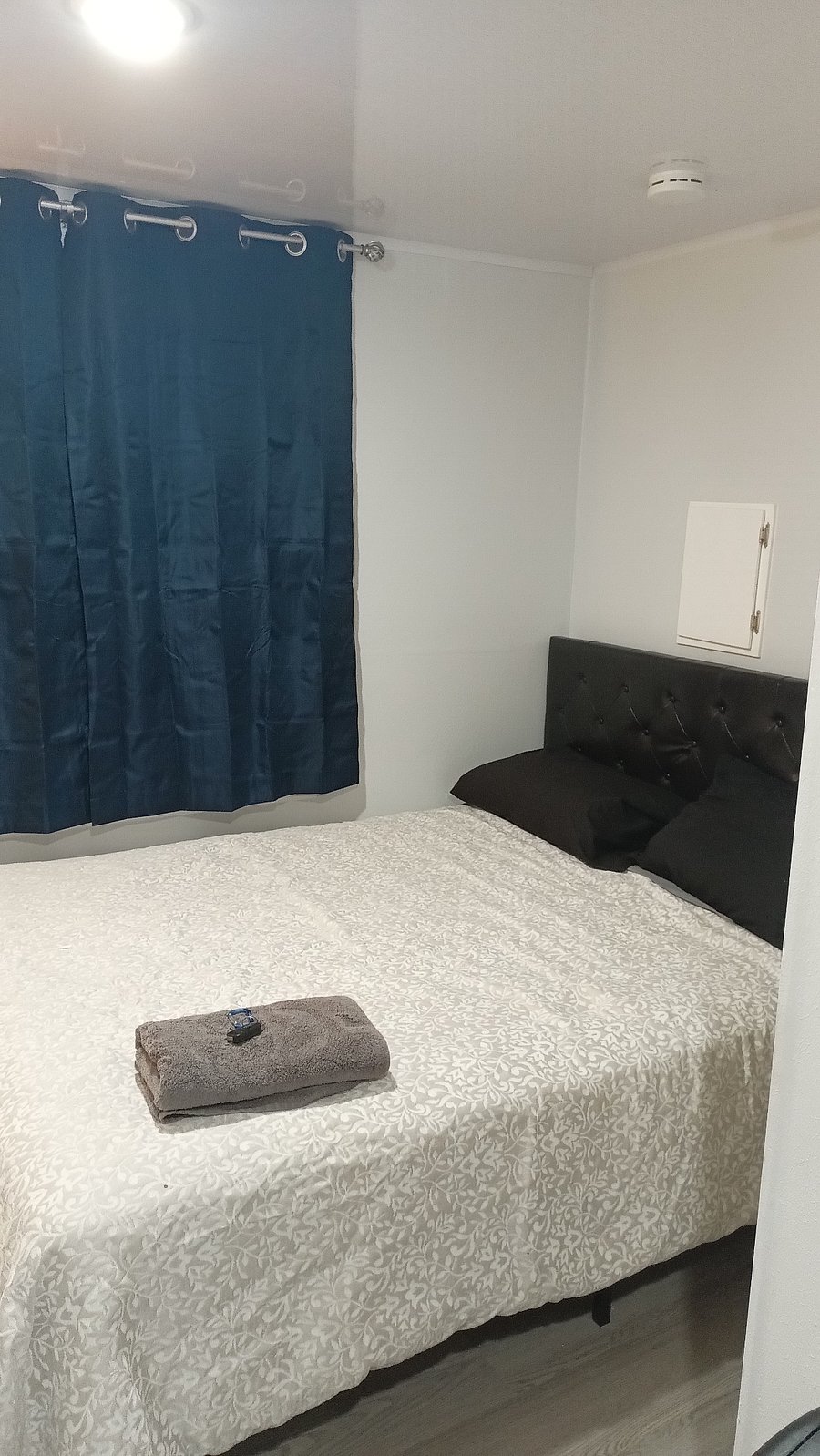 Furnished Finder property 400062_1 photo 9