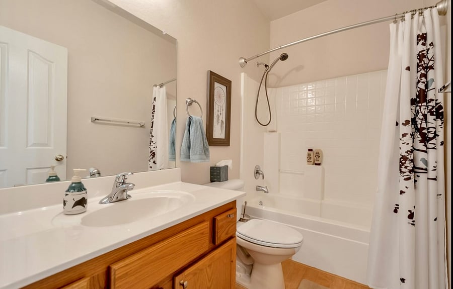 Furnished Finder property 400080_1 photo 15