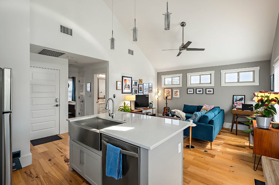 Furnished Finder property 400117_1 photo 7