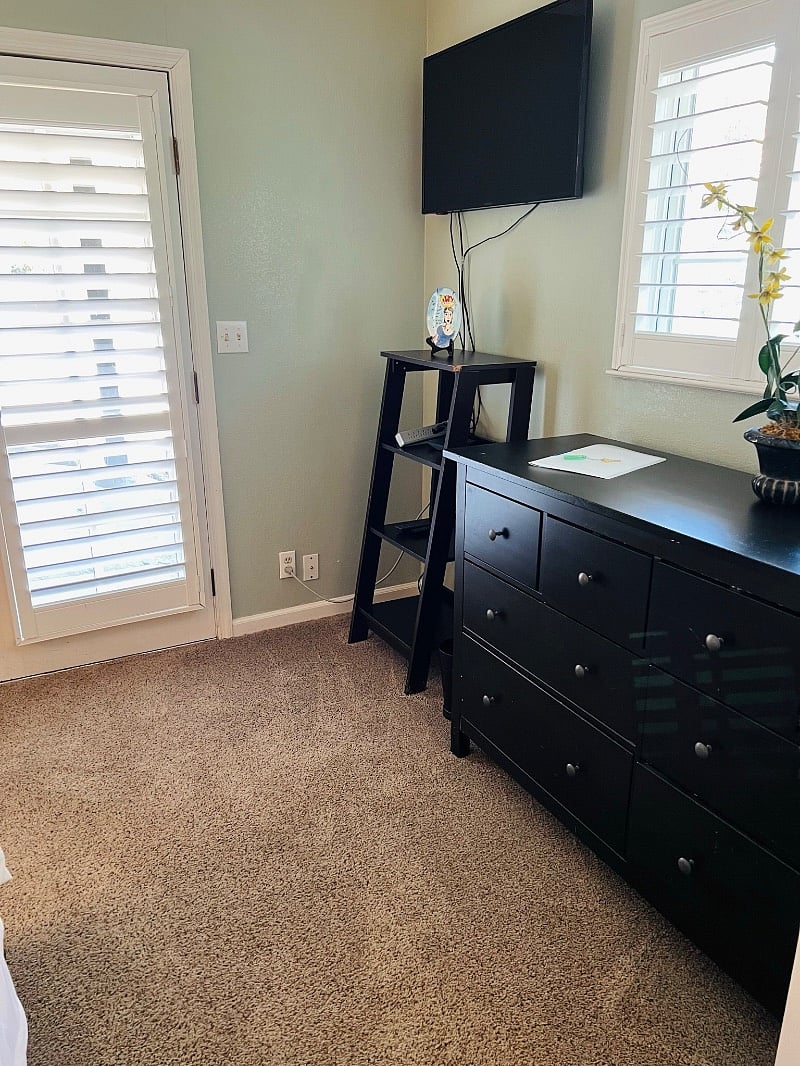 Furnished Finder property 400118_1 photo 8
