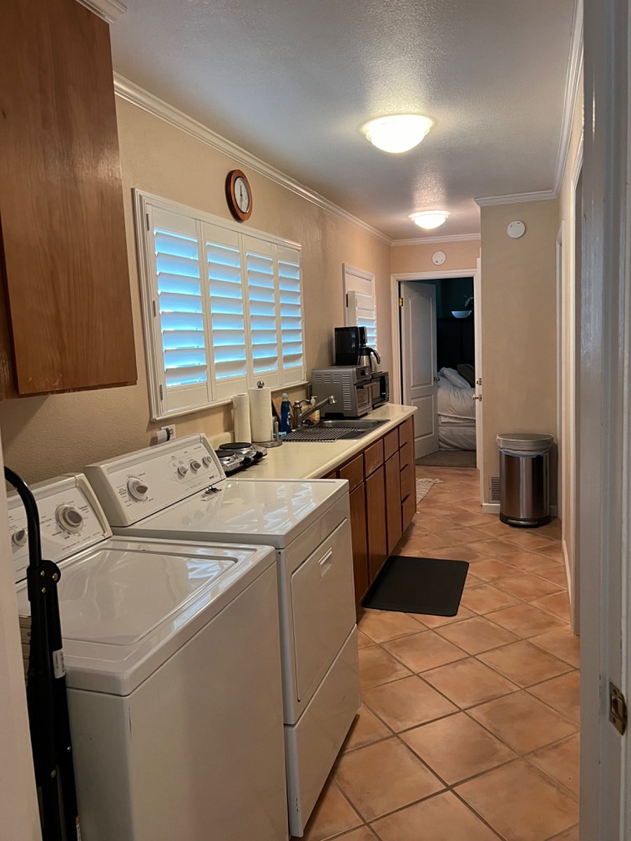 Furnished Finder property 400118_1 photo 20