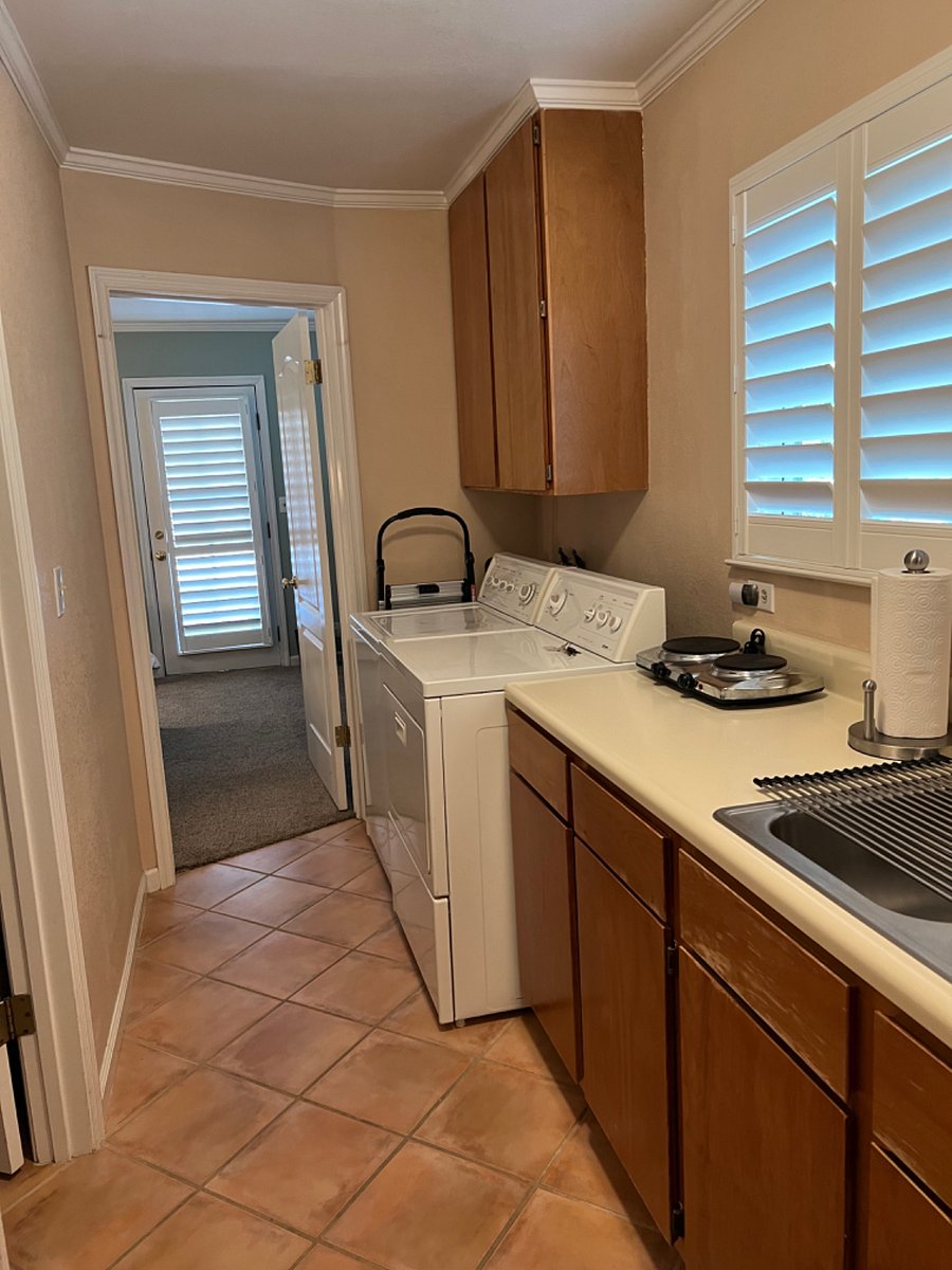 Furnished Finder property 400118_1 photo 21