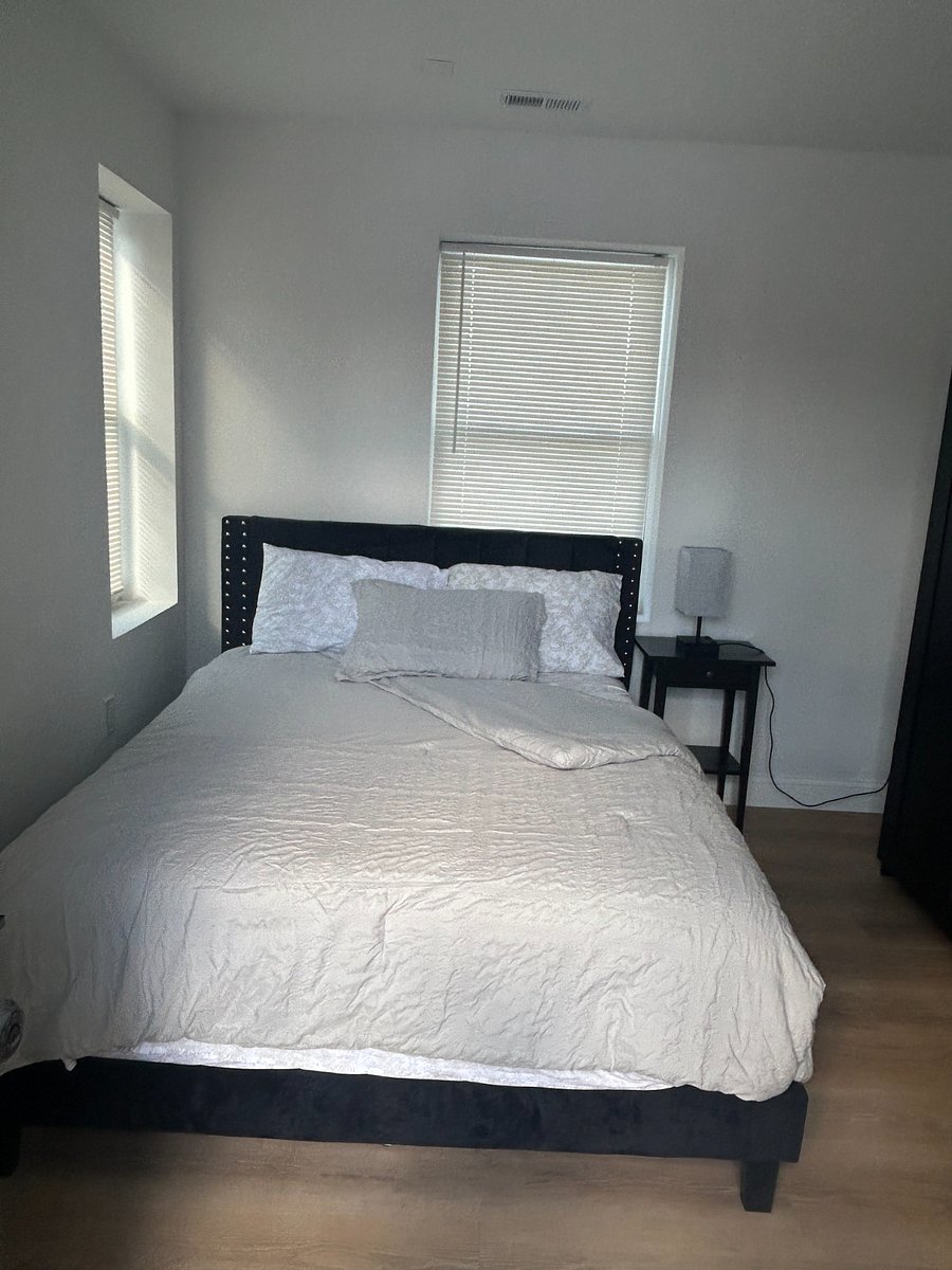 Furnished Finder property 400124_1 photo 37