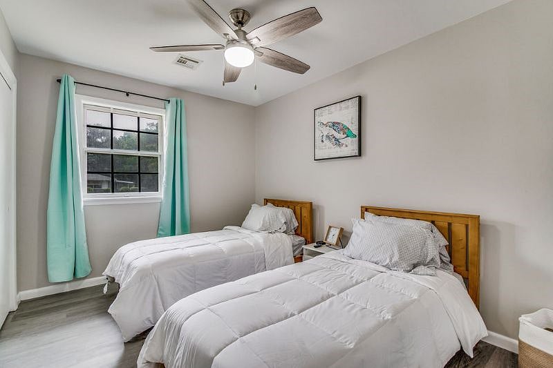 Furnished Finder property 400130_1 photo 17