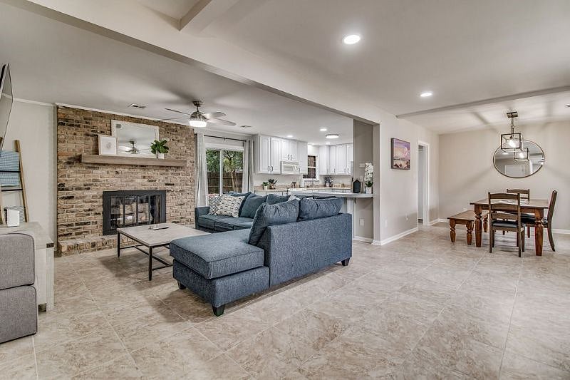 Furnished Finder property 400130_1 photo 10