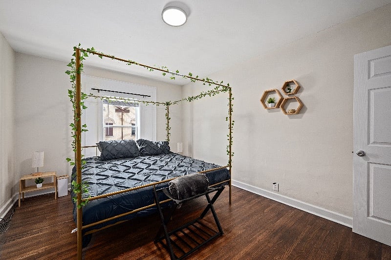Furnished Finder property 400165_1 photo 21