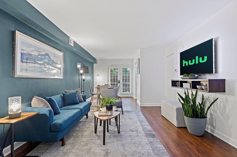 Furnished Finder property 400172_1 photo 1