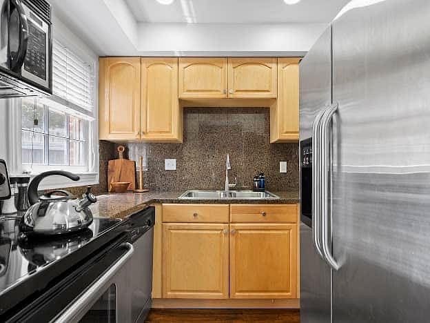 Furnished Finder property 400172_1 photo 5