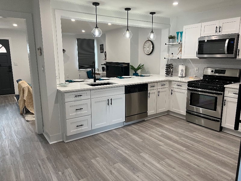 Furnished Finder property 400209_1 photo 11