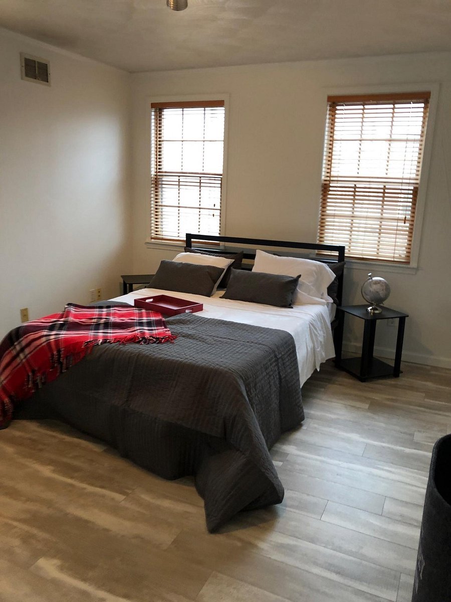 Furnished Finder property 400209_2 photo 9