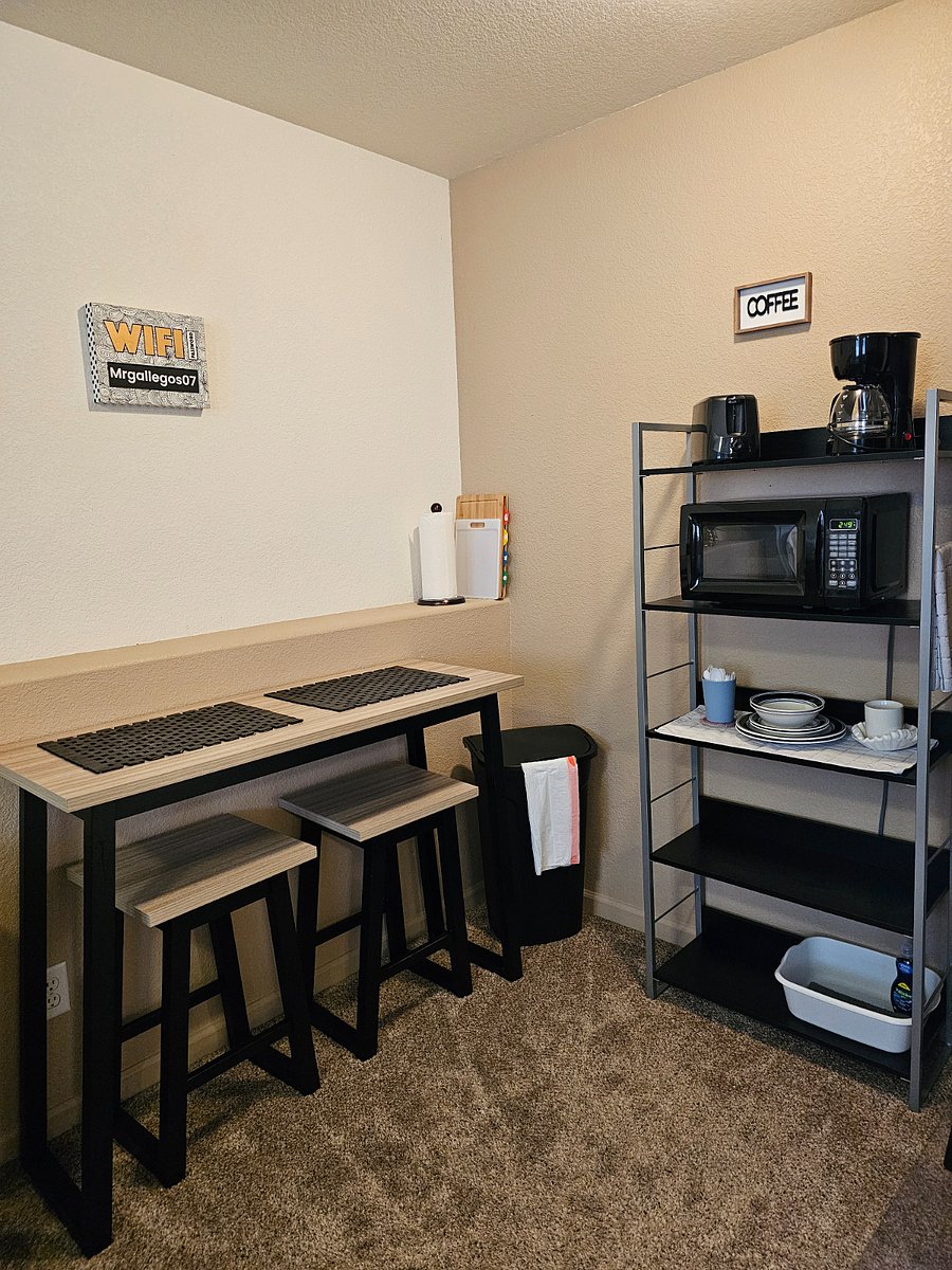 Furnished Finder property 400221_1 photo 10