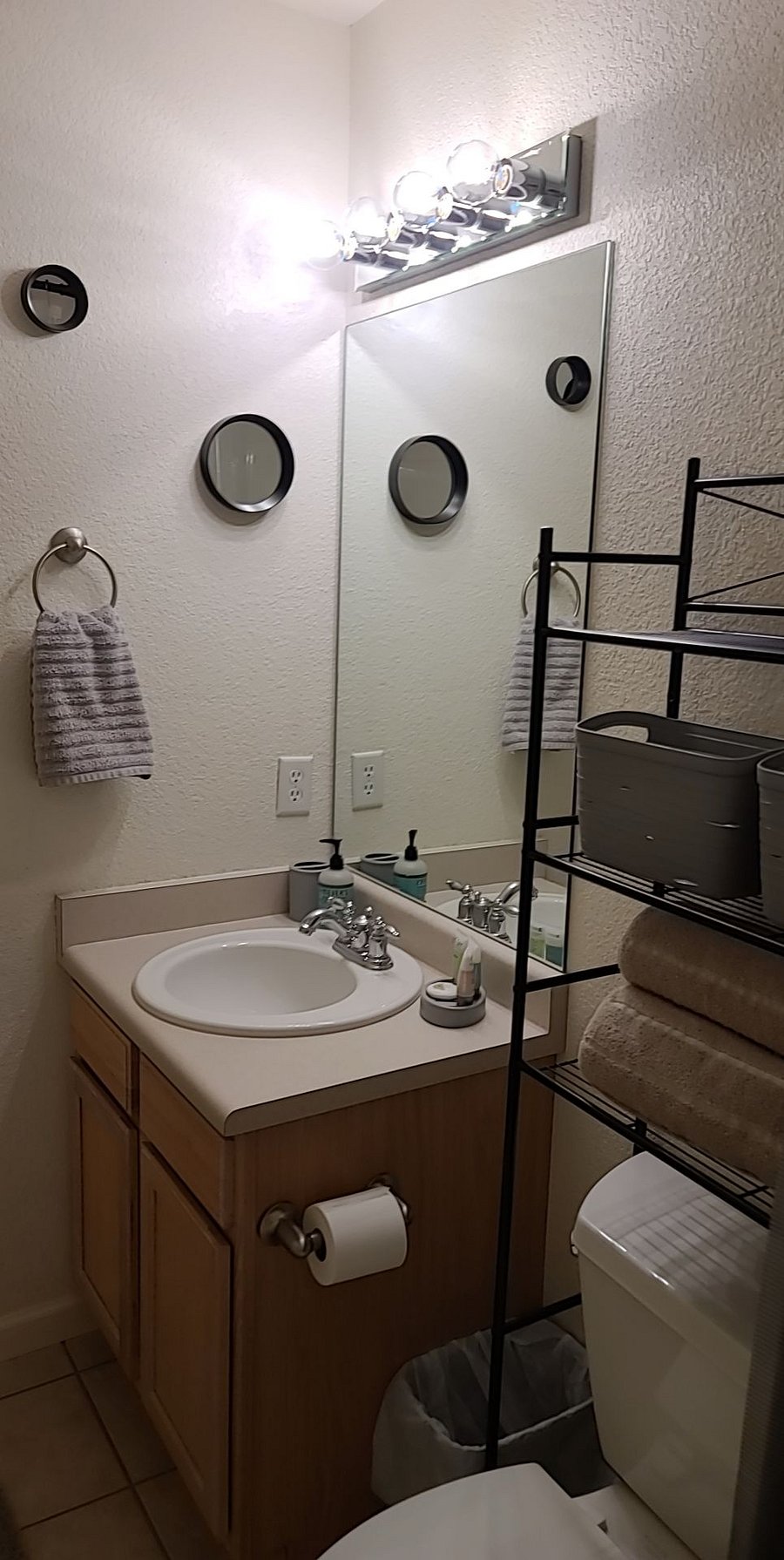 Furnished Finder property 400221_1 photo 11