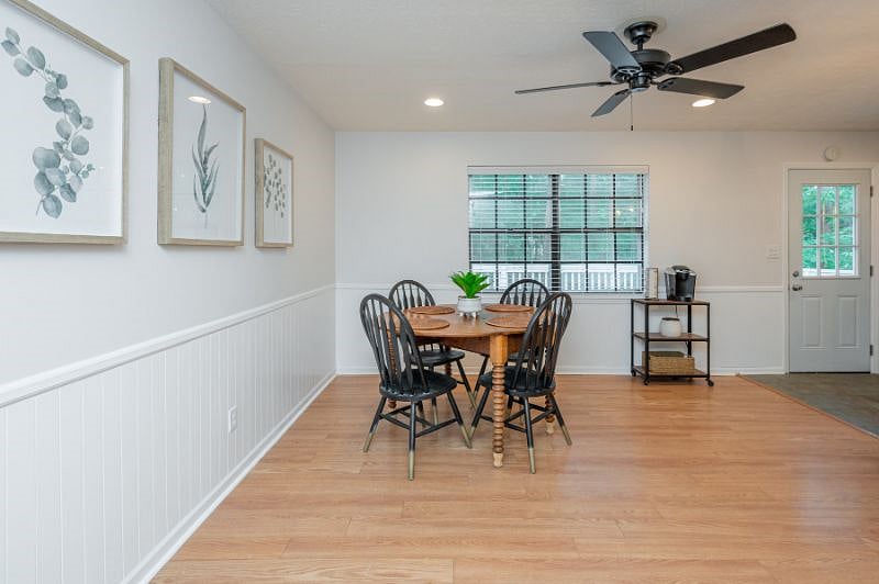 Furnished Finder property 400250_4 photo 11