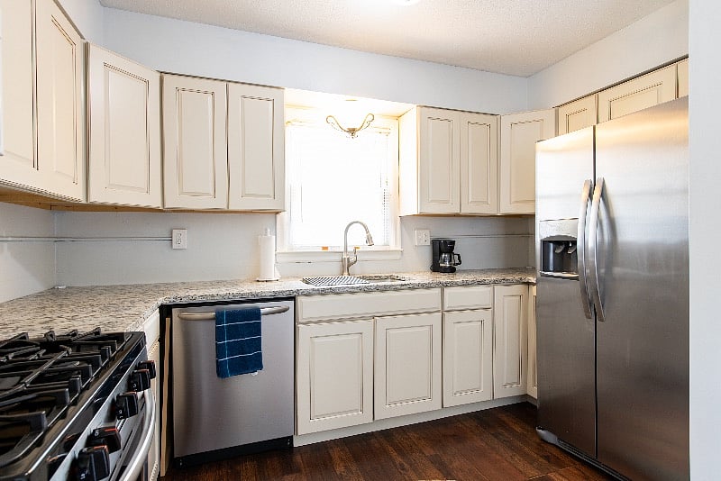 Furnished Finder property 400251_1 photo 8
