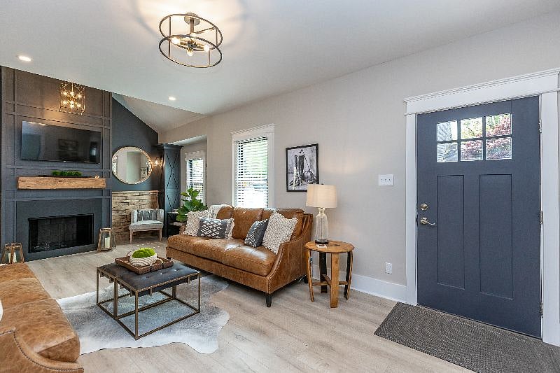Furnished Finder property 400271_1 photo 6