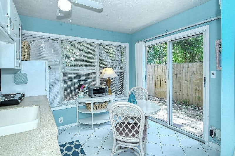 Furnished Finder property 400275_1 photo 11