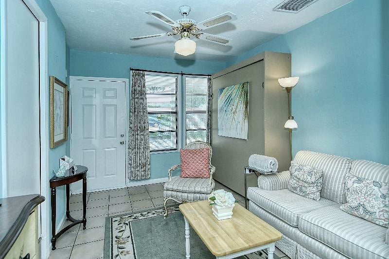 Furnished Finder property 400275_1 photo 5