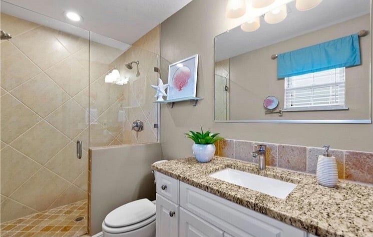 Furnished Finder property 400280_1 photo 6