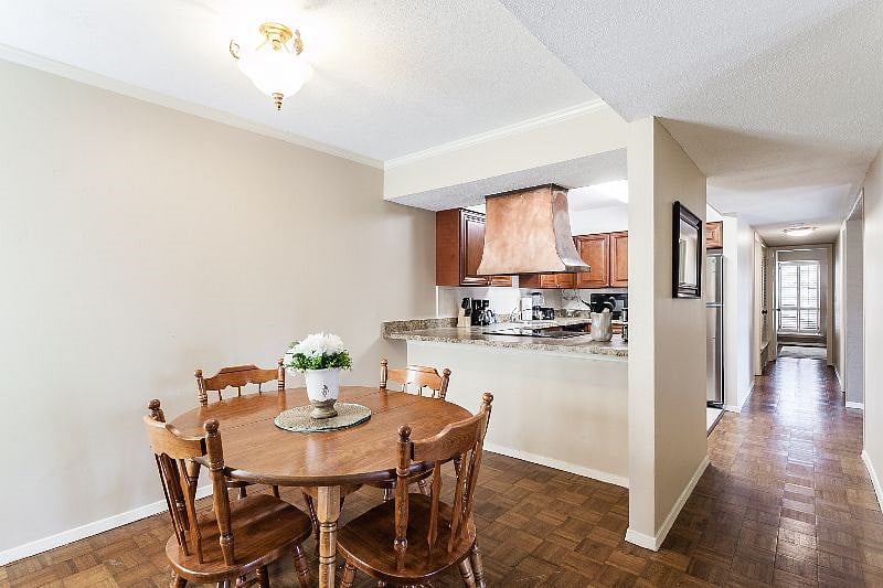 Furnished Finder property 400282_1 photo 6