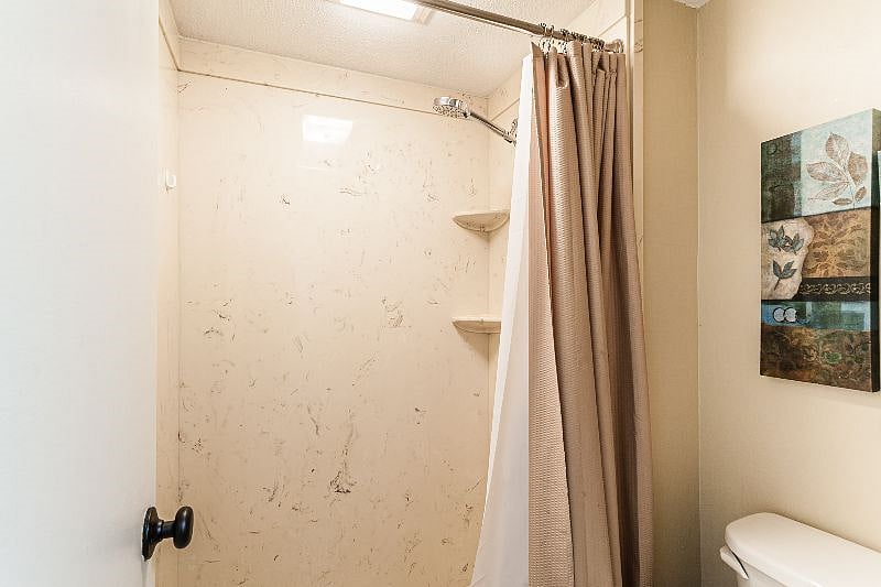 Furnished Finder property 400282_1 photo 20