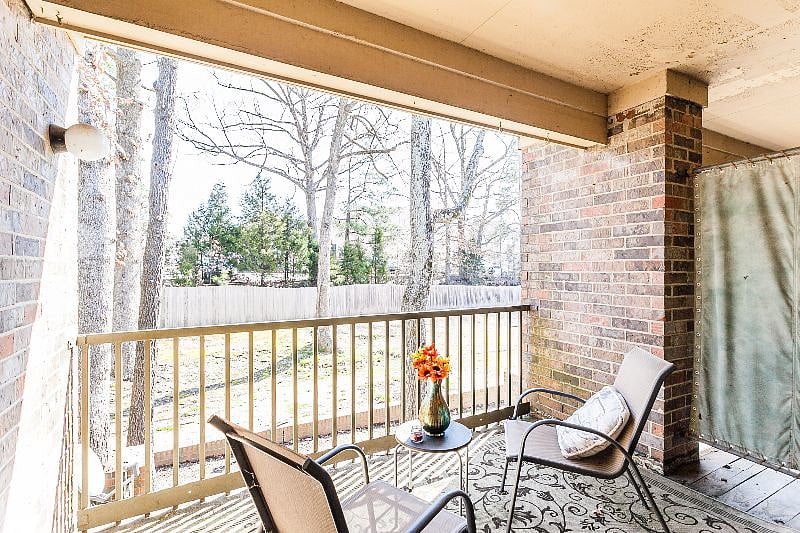 Furnished Finder property 400282_1 photo 22