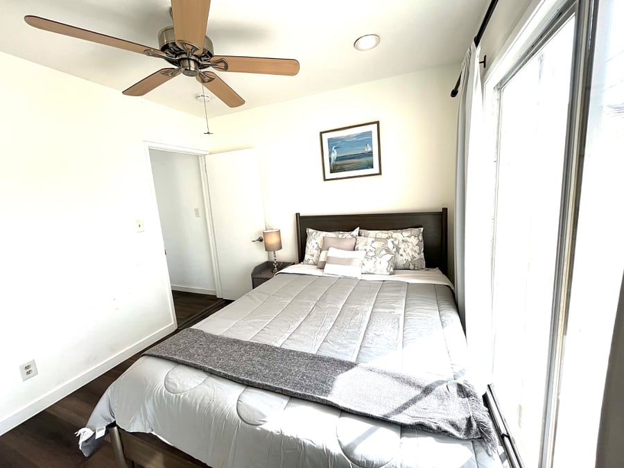 Furnished Finder property 400317_1 photo 35
