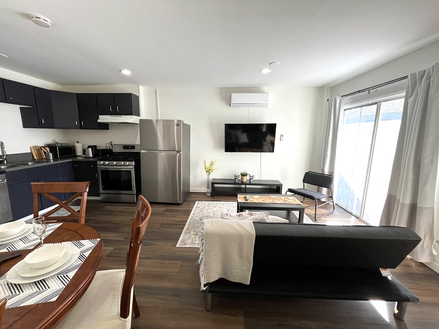 Furnished Finder property 400317_1 photo 38