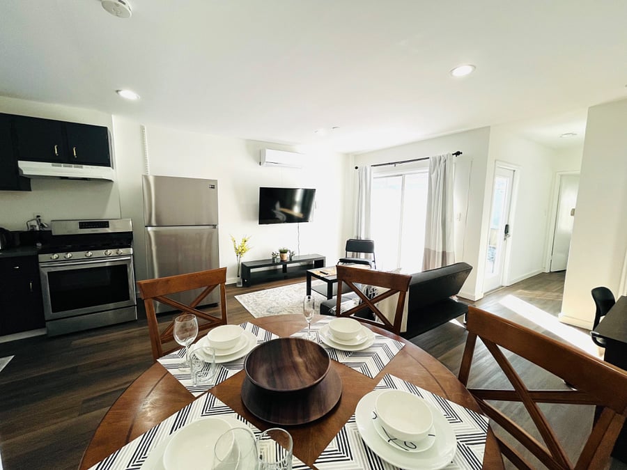 Furnished Finder property 400317_1 photo 44