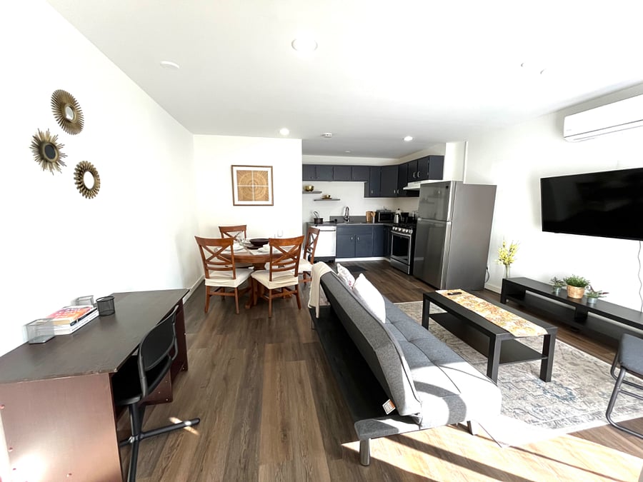 Furnished Finder property 400317_1 photo 36