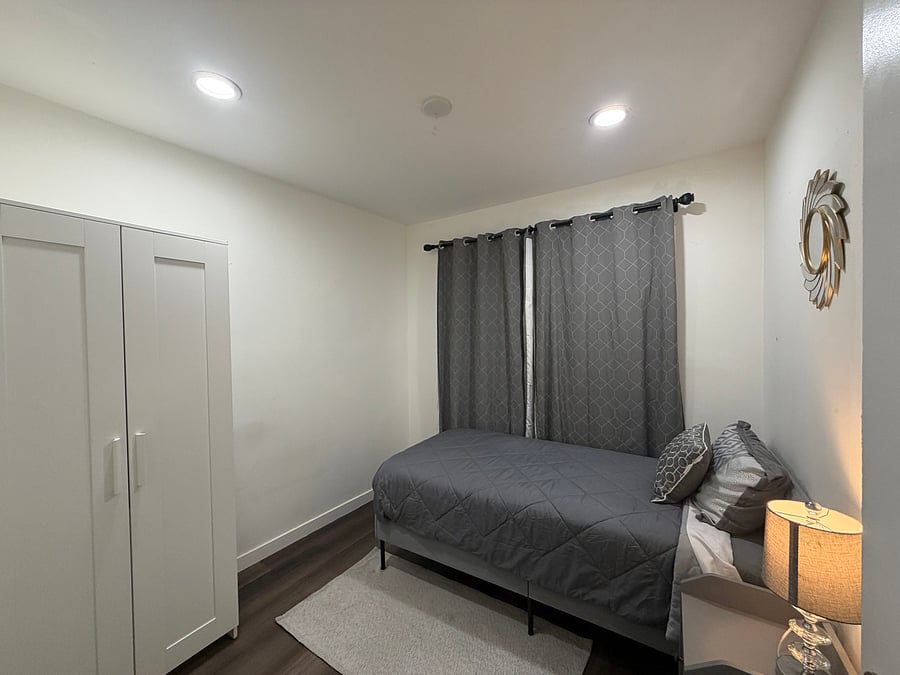 Furnished Finder property 400317_1 photo 73