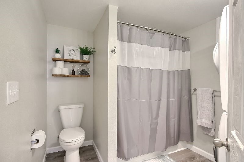Furnished Finder property 400322_1 photo 13