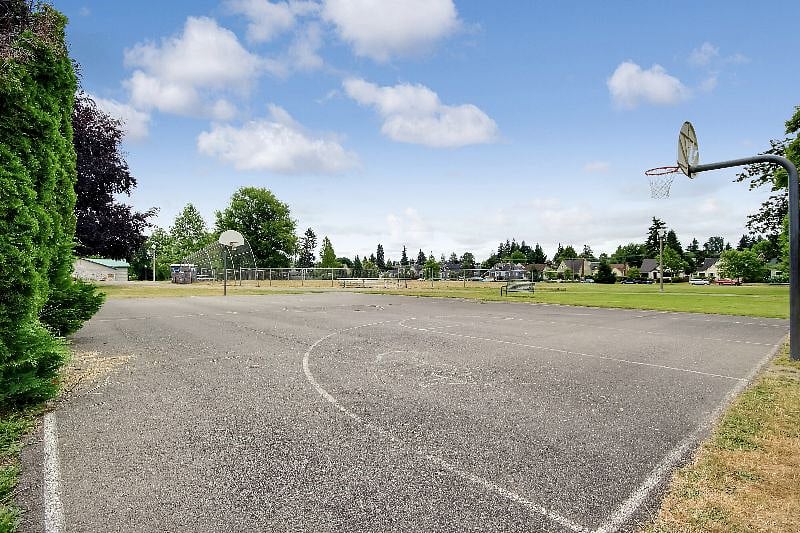 North Jefferson Park