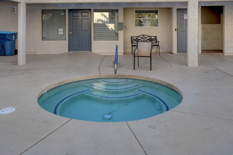 Furnished Finder property 400331_1 photo 5