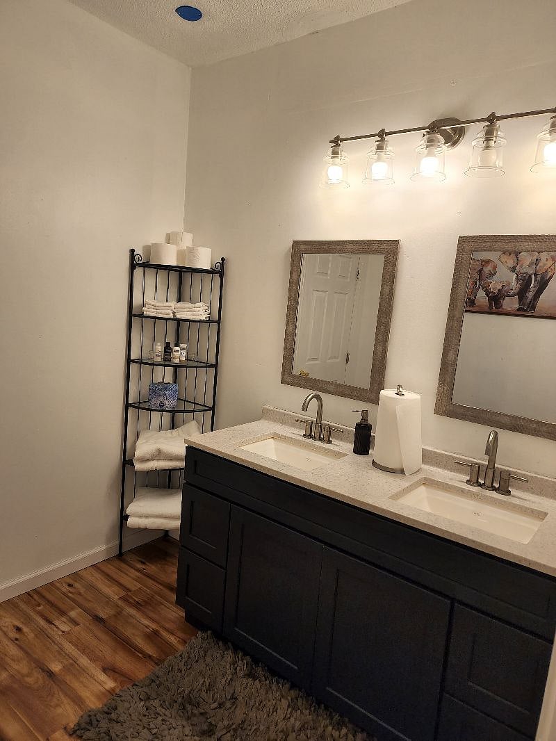 Furnished Finder property 400362_1 photo 8