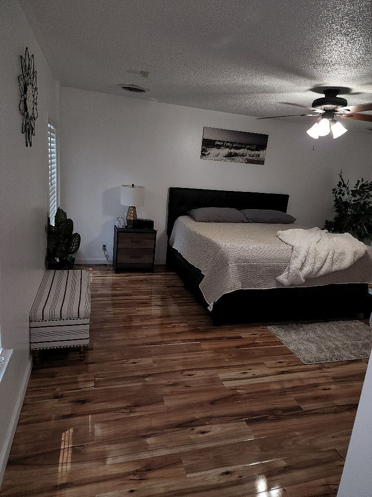 Furnished Finder property 400362_1 photo 3