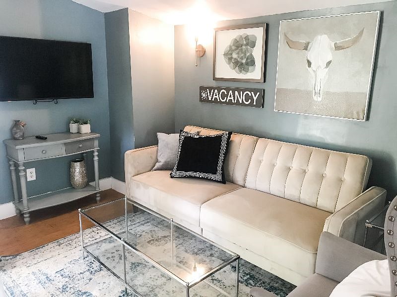 Furnished Finder property 400373_1 photo 3