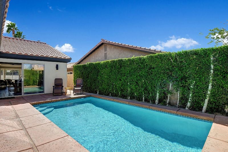 Furnished Finder property 400381_1 photo 20