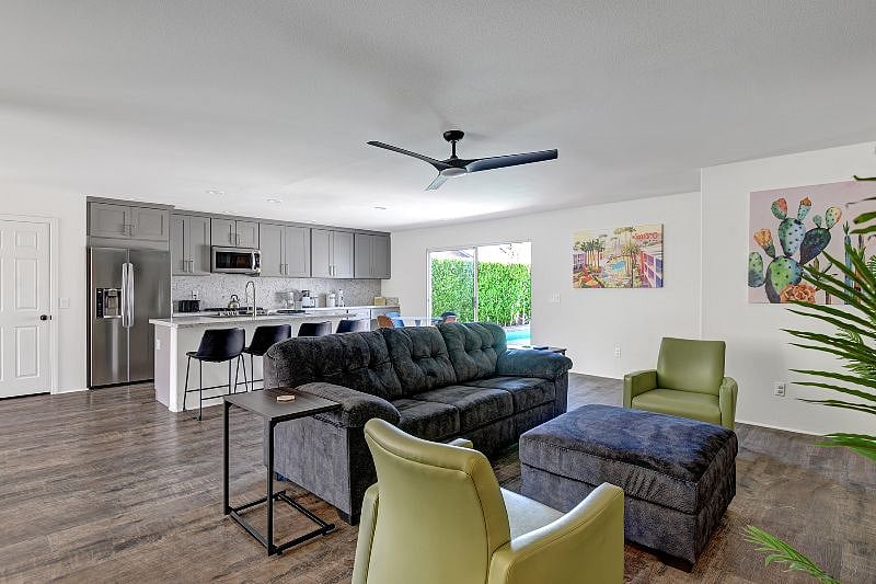 Furnished Finder property 400381_1 photo 6