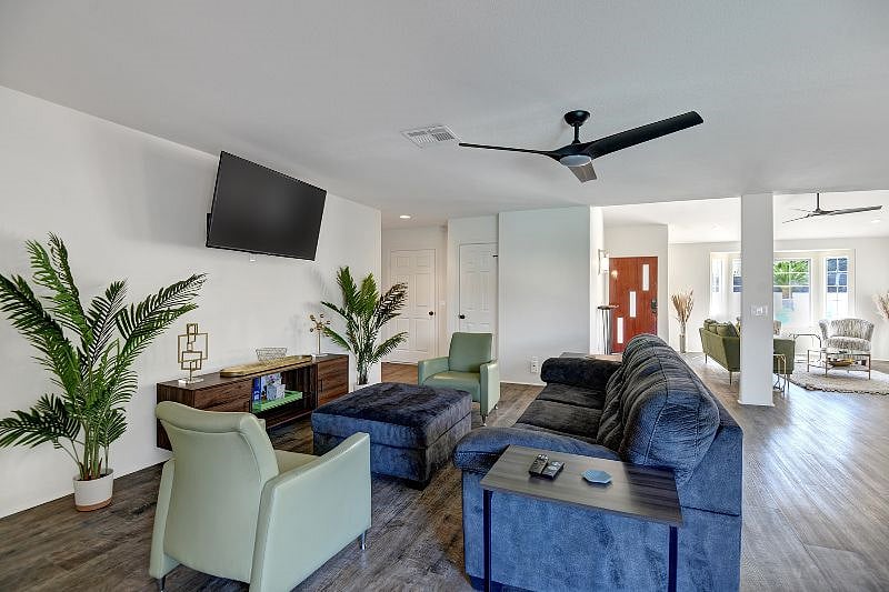 Furnished Finder property 400381_1 photo 5