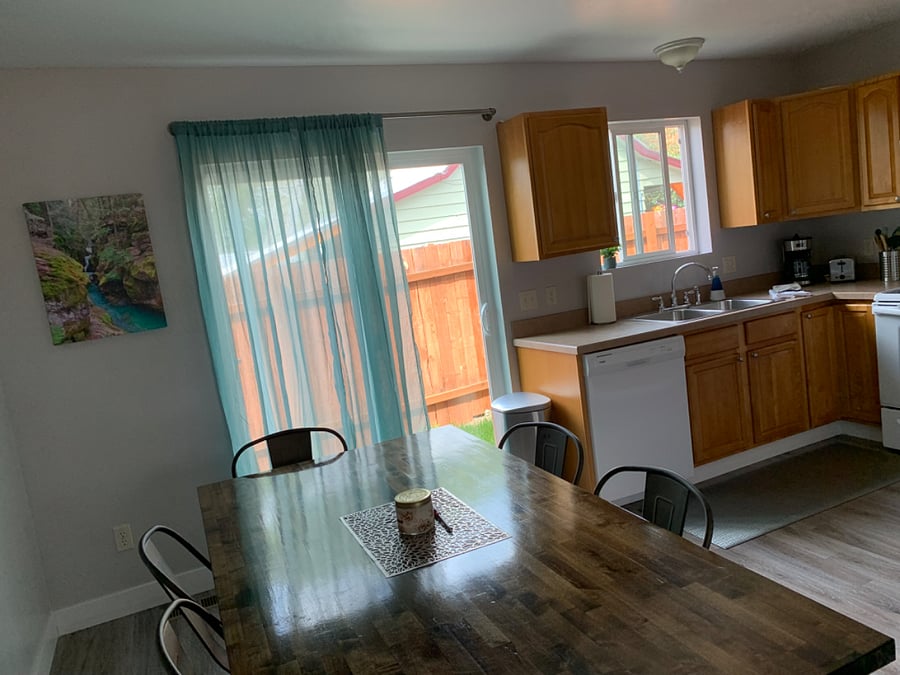 Furnished Finder property 400393_1 photo 6