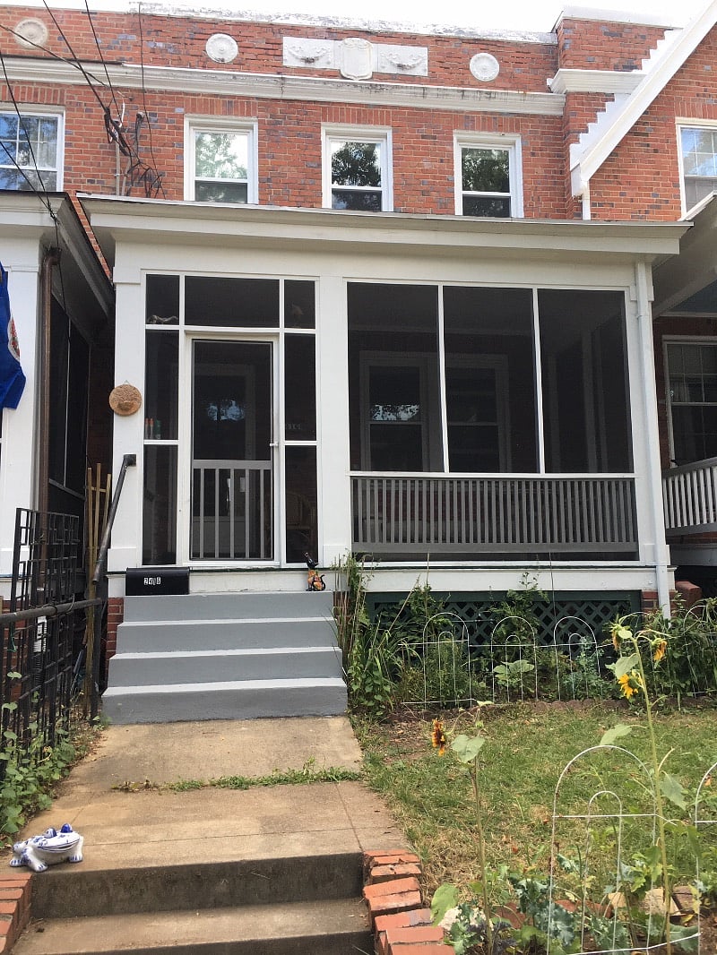 This is the front of the houseThis