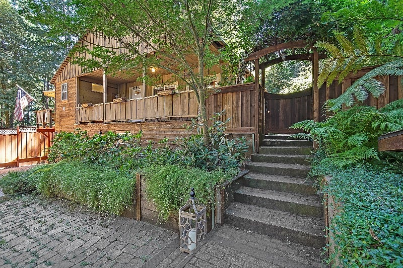 Furnished Finder property 400436_1 photo 3